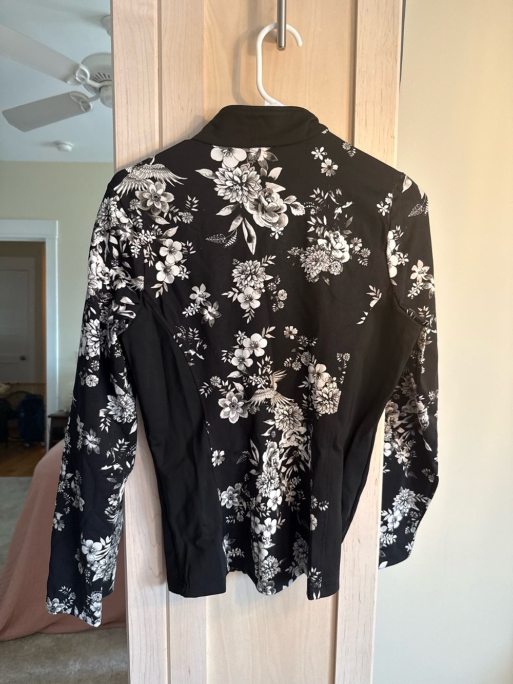 Johnny Was Black and White Floral Zip-Front Jacket - Picture 2 of 3